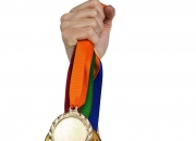 英雄联盟总决赛赛程-比利时选手勇夺金牌，强势稳定