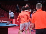 英雄联盟总决赛2025-德国队横扫韩国队，张继科带队取胜