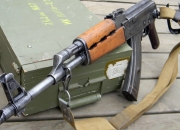 英雄联盟总决赛门票-双线掌控，当外交场遇见绿茵场