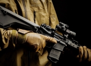 英雄联盟总决赛时间-群鹰围猎热火，詹姆斯血燃绝境