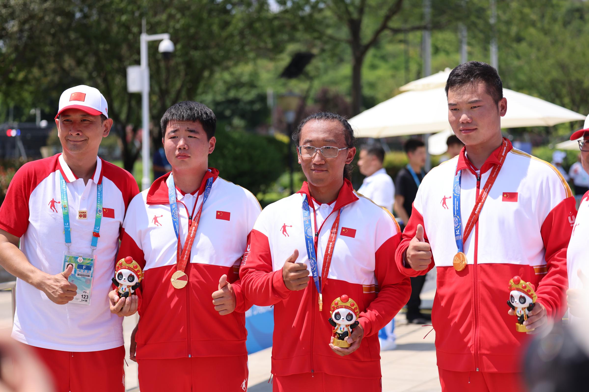 射箭比赛选手满分夺得射击金牌 射箭比赛选手满分夺得射击金牌