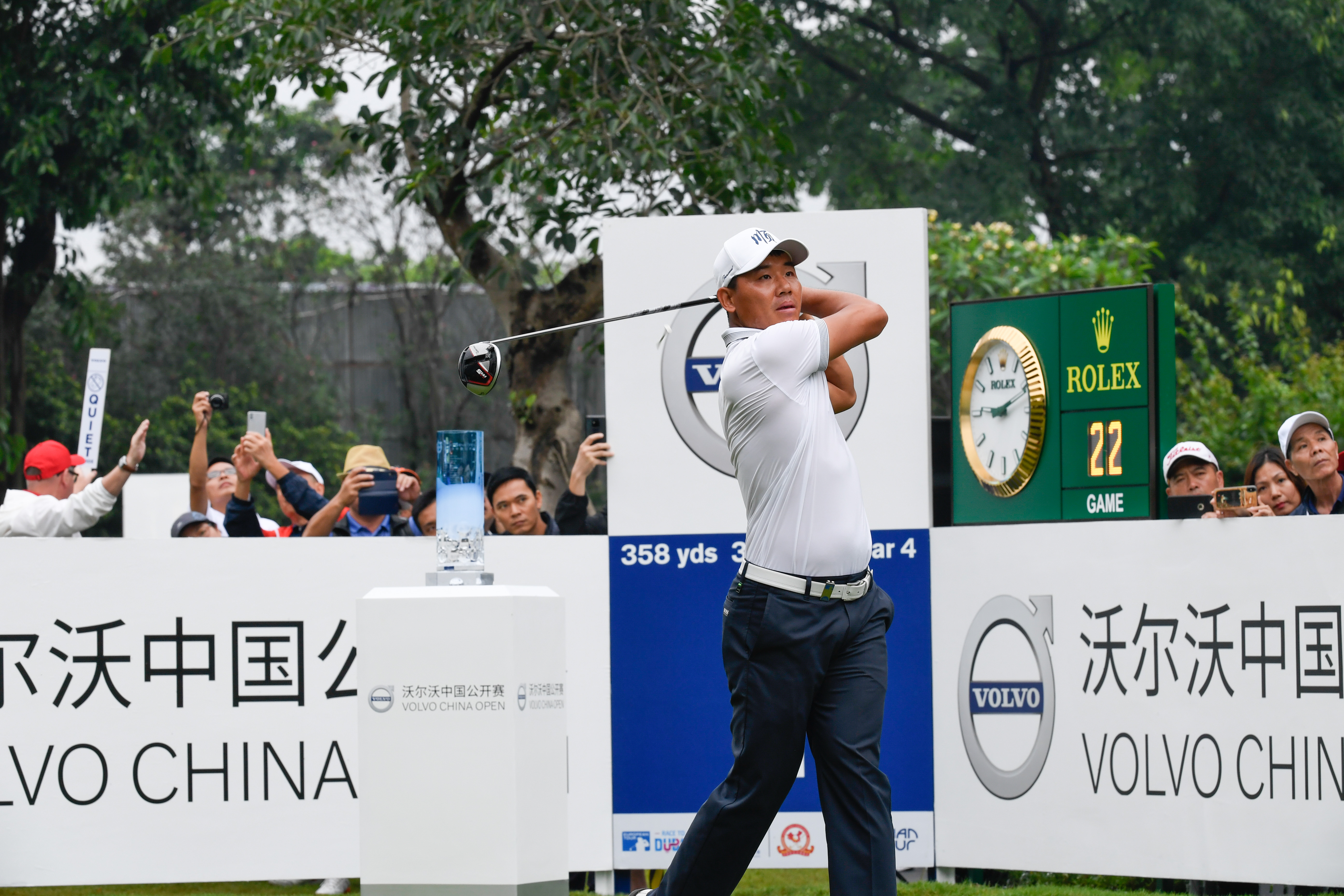 场面火爆!高尔夫观众席沸腾不已的简单介绍 场面火爆!高尔夫观众席沸腾不已的简单介绍