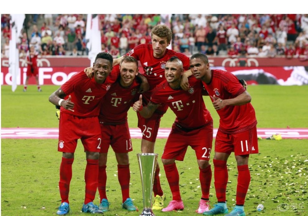 拜仁逆转皇马，莱万关键制胜