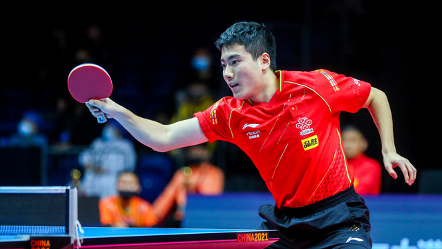 中国队碾压英格兰队,梁靖崑点燃赛场 中国队碾压英格兰队,梁靖崑点燃赛场