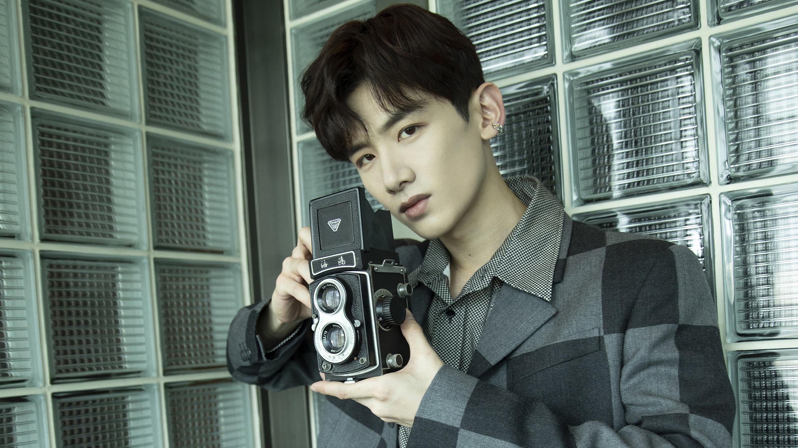 暗夜独行侠刺破铁壁！三笘薰极致个人秀，铁血马赛鏖战险胜乌拉圭